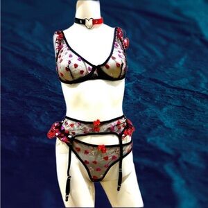 Floral Embroidered Lingerie Set - Black and Red